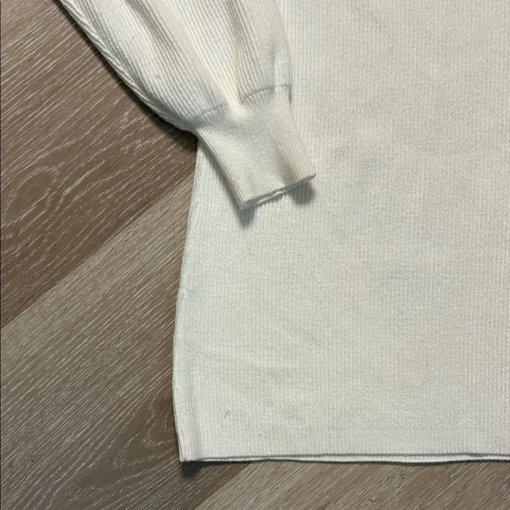 N/A stylish white